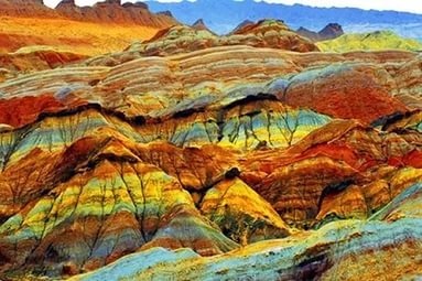 Цветные скалы Чжанъе Данксиа 