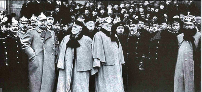 Встреча первого поезда на вокзале Козлова в 1866 году. Третий слева — Дервиз