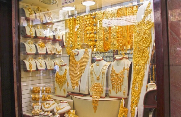 Золотые украшения в Gold Souk